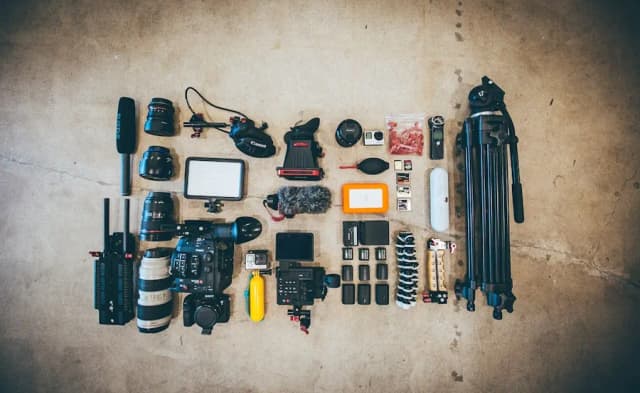 Ile zarabia fotograf produktowy? Odkryj prawdziwe zarobki w branży Ile zarabia fotograf produktowy? Odkryj prawdziwe zarobki w branży
