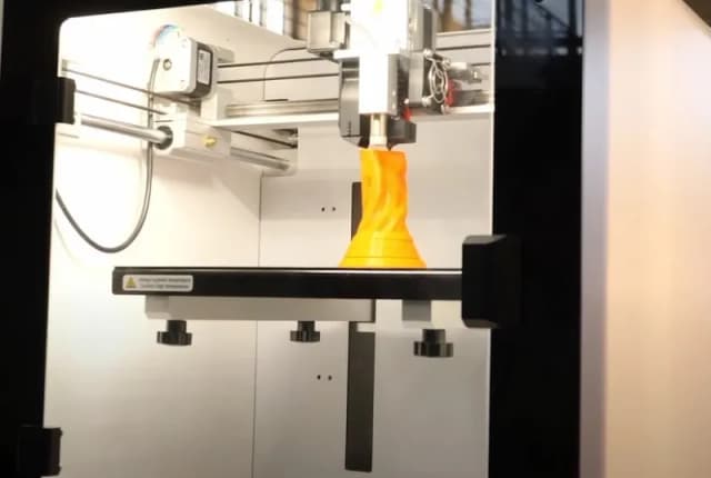 Jak zacząć druk 3D: wybór drukarki i materiałów dla początkujących Jak zacząć druk 3D: wybór drukarki i materiałów dla początkujących